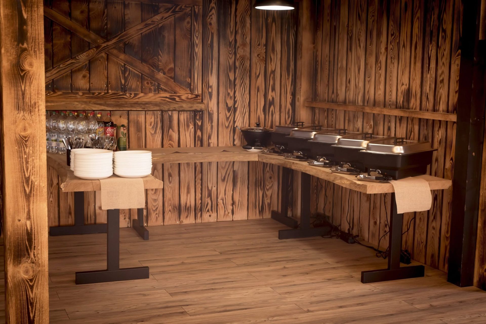 Catering bar